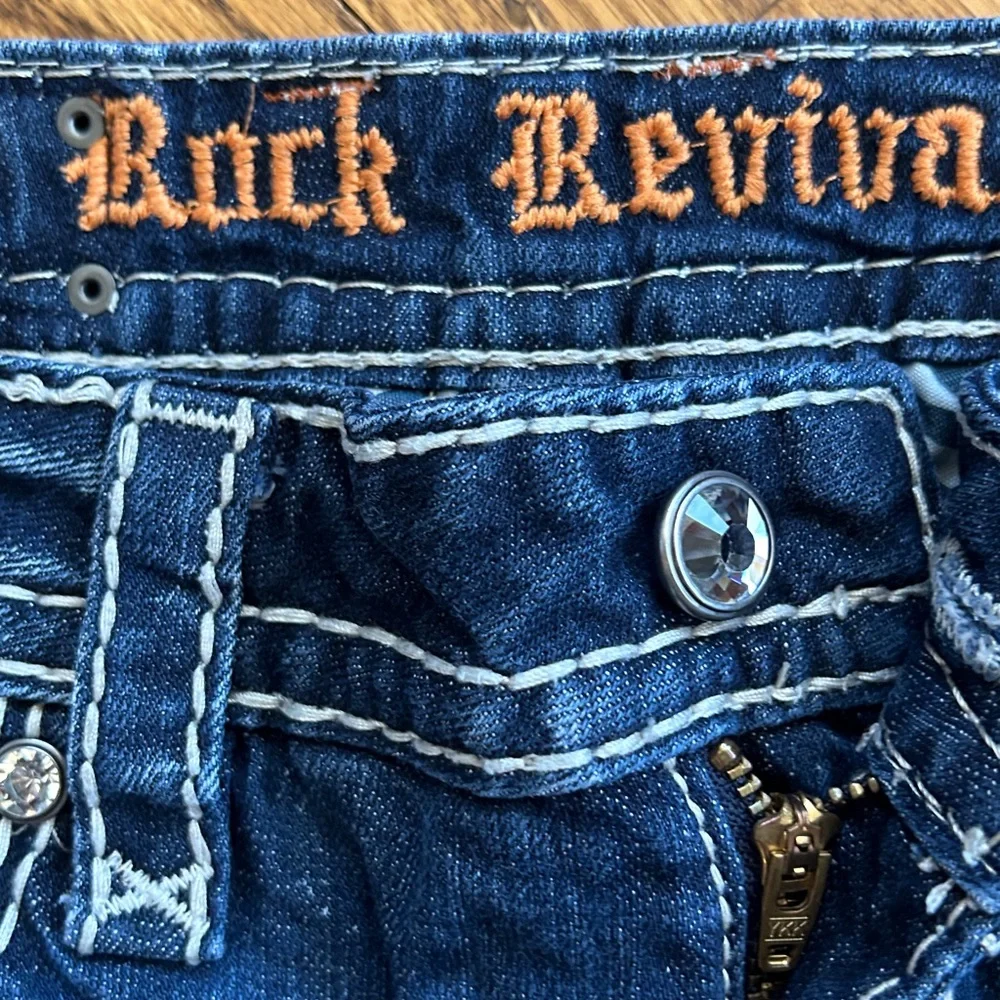 Rock Revival Vivian Bootcut Jeans - Picture 4 of 7